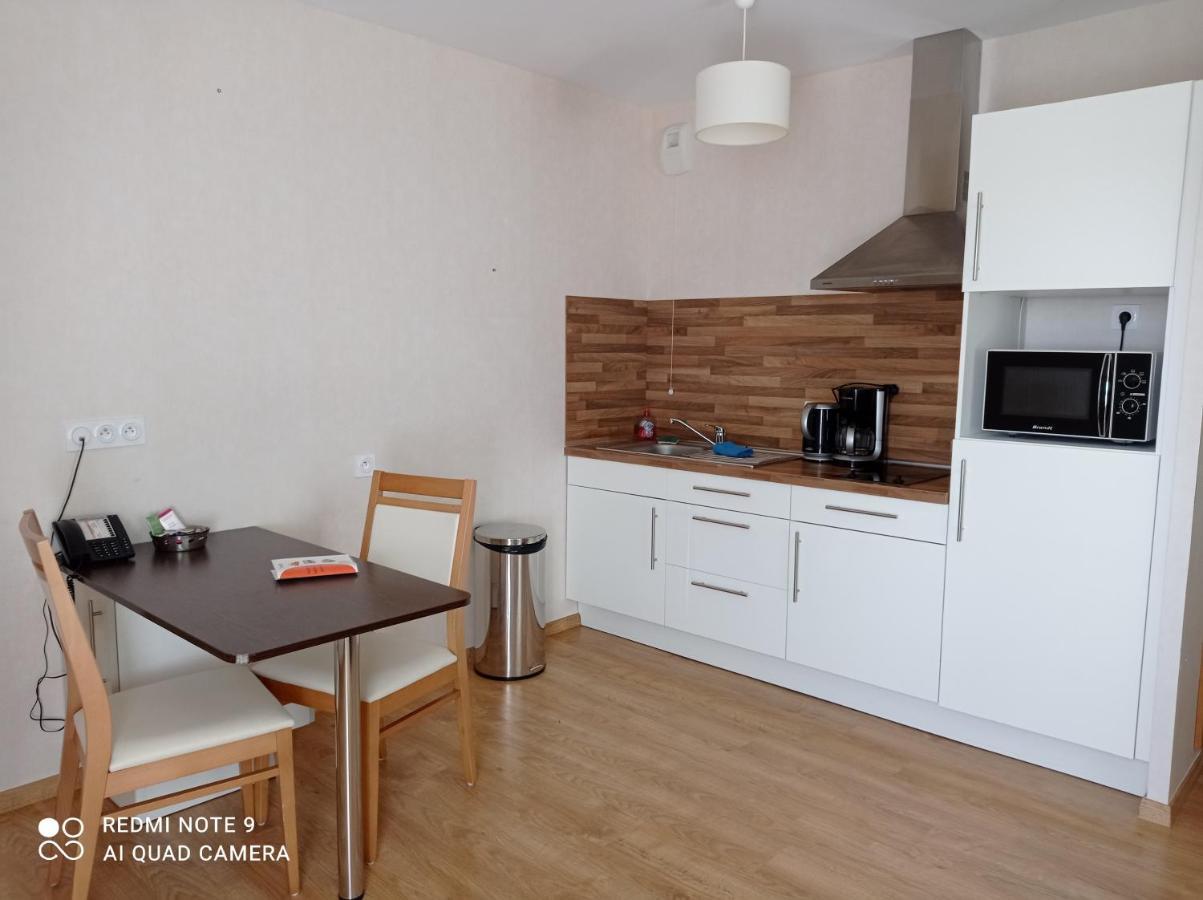 Domitys Le Chateau Des Plans Партене Екстериор снимка