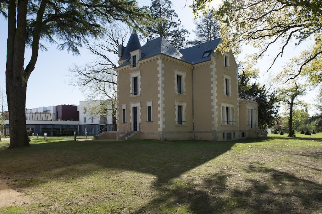 Domitys Le Chateau Des Plans Партене Екстериор снимка